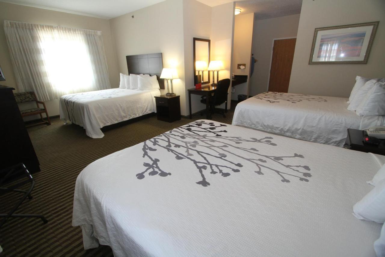 Bowman Inn And Suites Ngoại thất bức ảnh